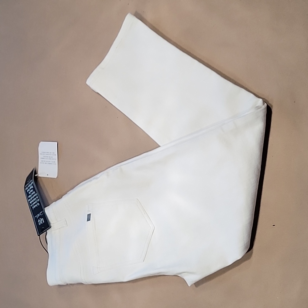 DG2 Size 4 White Jeans, NEW with Tag